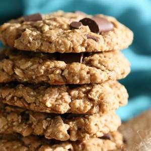 Oatmeal Walnut Chocolate Chunk Cookies