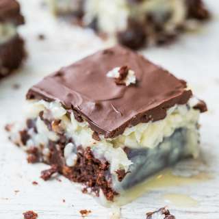 Chocolate Coconut Mounds Bar Brownies