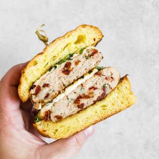 Sun Dried Tomato Chicken Burgers