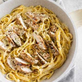 Chicken Fettuccine Alfredo