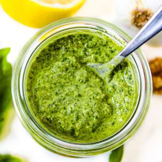 Walnut Pesto (Vegan, Oil-Free!)