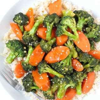 Teriyaki Broccoli and Carrots (Easy!)