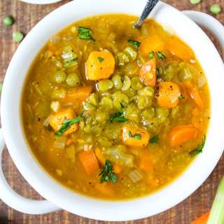 Vegan Split Pea Soup (Easy!)