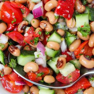 Black-Eyed Pea Salad (Easy!)