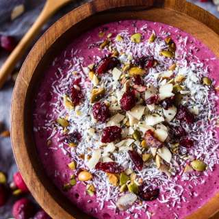 Cranberry Smoothie Bowl