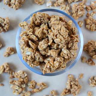 Peanut Butter Granola (Vegan, Oil-Free!)