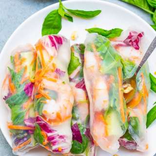 Fresh Spring Rolls with Peanut Sauce