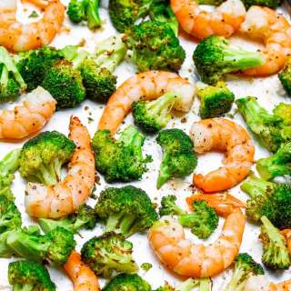 10-Minute Lemon Butter Shrimp and Broccoli