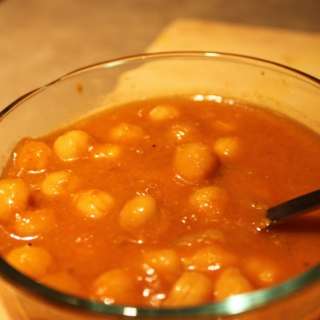 Everyday Quick Chole/Chana Masala (Garbanzo Beans Curry)