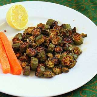 Crisp Okra with Indian Pickle Spices. Achari Bhindi. Vegan Recipe.