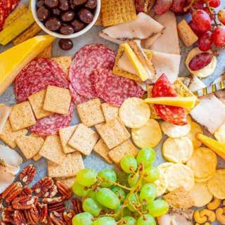 How to Build a Charcuterie Board