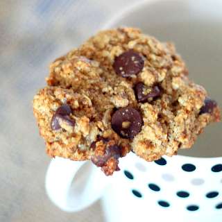 Oatmeal Chocolate Chip Gluten Free Cookies (with a secret ingredient)