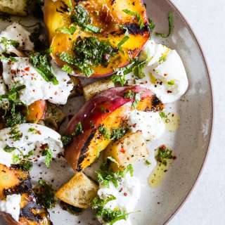 Grilled Peach Burrata Salad
