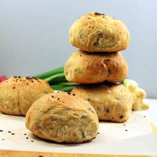 Garlic, Scallion, Jalapeno Savory Buns/Rolls Vegan