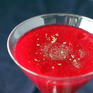 Red Beet, Pear, Minneola orange and Apple Smoothie