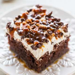 Chocolate Turtle Cake