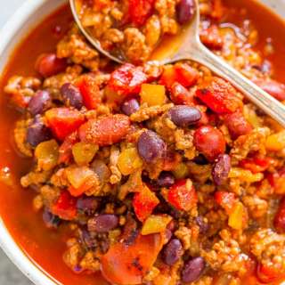 Easy 30-Minute Smoky Ground Beef Chili