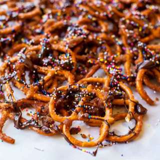Cinnamon Sugar Chocolate Pretzels (no-bake)