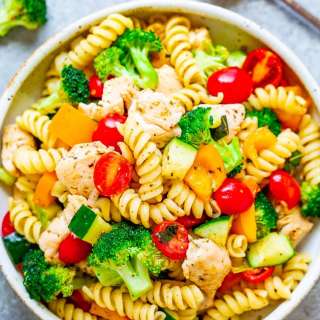 Skinny Italian Chicken Pasta Salad