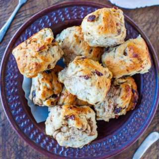 Oatmeal Raisin Rolls