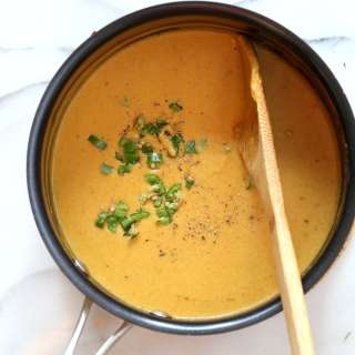 10 Minute Vegan Nacho Cheese Sauce - Vegan Queso
