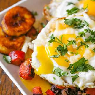 Huevos Motuleños