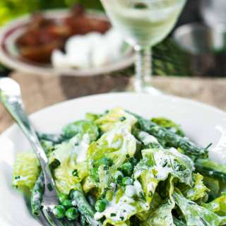 Green Salad with Peas, Green Beans, and Buttermilk Ranch Dressing