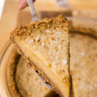 Pretzel Pie Crust