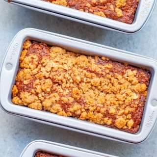 Cinnamon Sugar Banana Streusel Bread