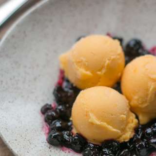 Mango Frozen Yogurt