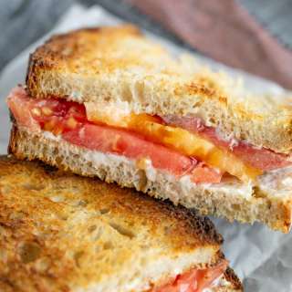 Summertime Tomato Sandwich