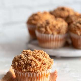 Vegan Banana Muffins with Streusel