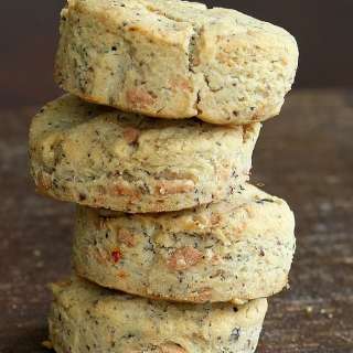 Jalapeno, Pepper Jack & Thyme Gluten-free Biscuits Recipe
