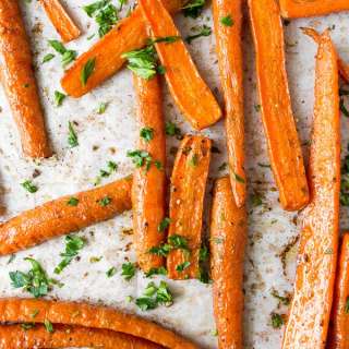 Best Easy Roasted Carrots