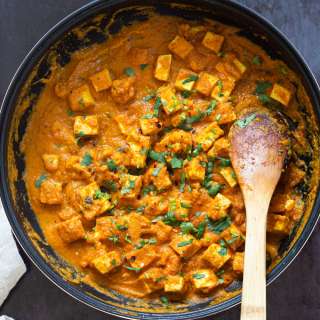 Tofu and Cauliflower in Kolhapuri Sauce