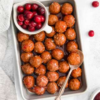 Slow Cooker Cranberry Meatballs