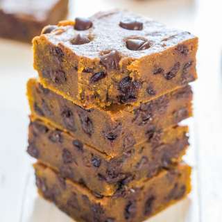 Soft Pumpkin Chocolate Chip Bars