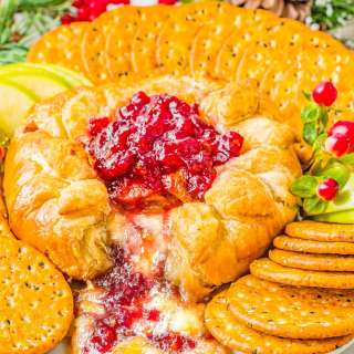 Baked Brie in Puff Pastry