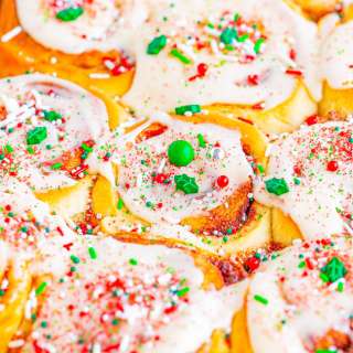 Overnight Eggnog Cinnamon Rolls