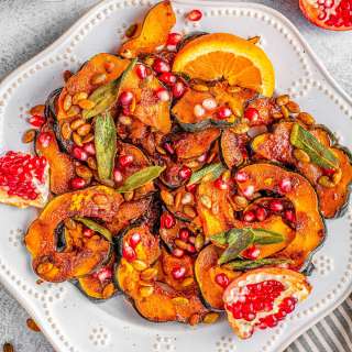 Sweet and Spicy Roasted Acorn Squash Slices