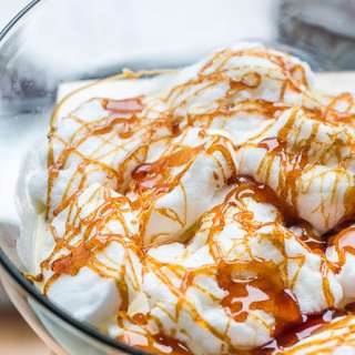 Œufs à la neige (Snow Eggs)
