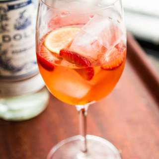 Strawberry Spritz