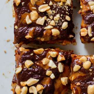Vegan Snickers Cake