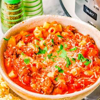 Crock Pot Pasta e Fagioli Soup
