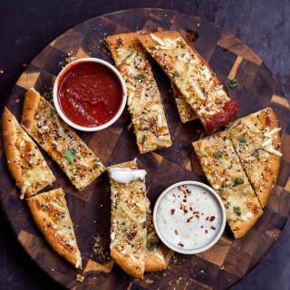 Everything Bagel Seasoning Garlic Cheese Sticks