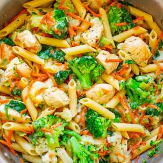 Cheesy Chicken Veggie Pasta