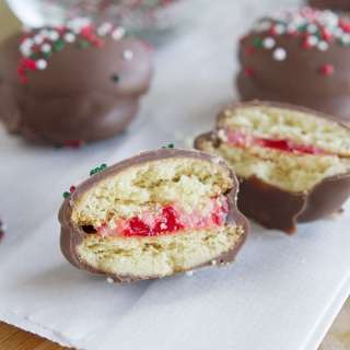 Chocolate Cherry Sandwich Cookies