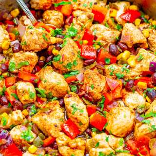 15-Minute Southwestern Chicken and Black Bean Skillet