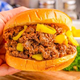 Slow Cooker Mississippi Sloppy Joes