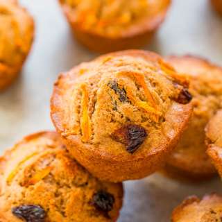 Vegan Carrot Cake Muffins